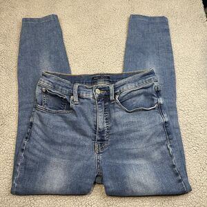 Lucky Brand Women's Skinny Jeans Size 8 Distressed Wash Cropped Denim Casual